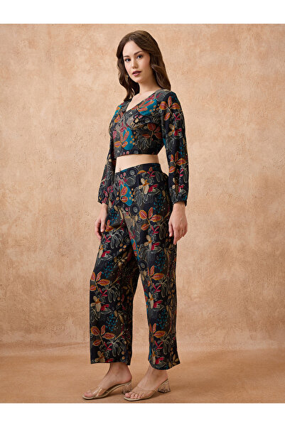 Globus By Styli Black Floral Print Crop Top and Pants Fusion Co-Ords