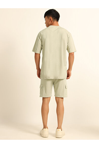 Bushirt By Styli Men Drop-Shoulder Oversized T-Shirt and Shorts Set