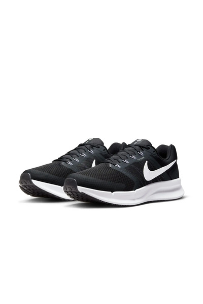 Nike Run Swift 3 Erkek Koşu Ayakkabısı - DR2695-002