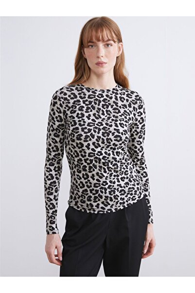 LC Waikiki Μπλούζα με λεοπάρ σχέδιο με λαιμόκοψη LCWAIKIKI Basic