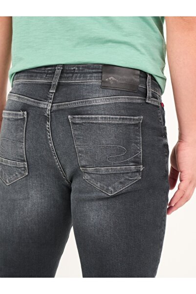 Lee Cooper Men's slim jeans with faded look