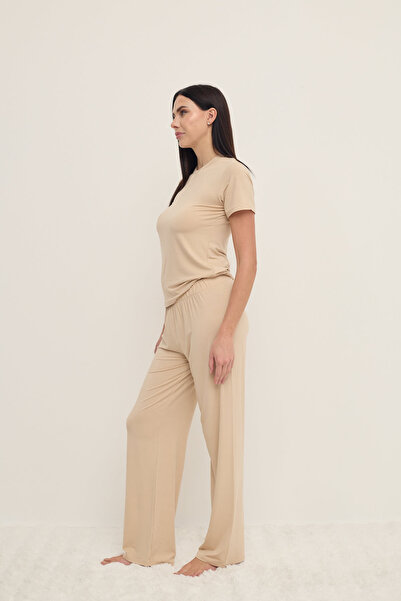 Coral Wears Pijama T-Shirt
