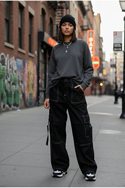 COMS'S DETALIE DE CUSUT PANTALON LARGI KA buzunar cargo ANTOLON