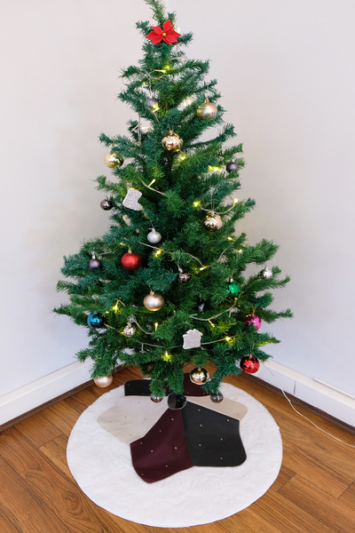 DEKOMOD Christmas Pine Tree Six-Foot Cover Washable Fabric Velcro 70*70 cm