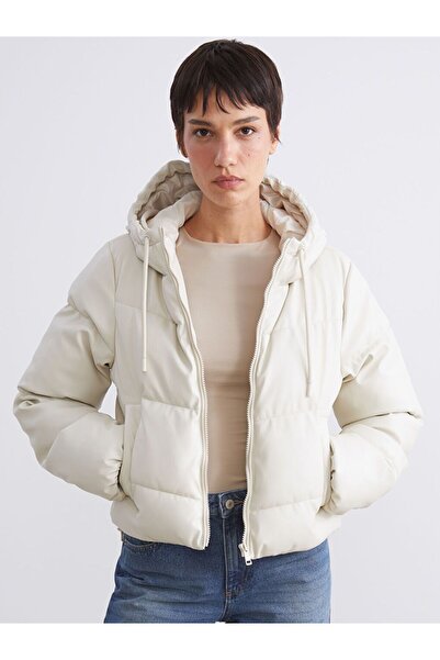 LC Waikiki LCW Vision Women's Hooded Plain Puffer Coat
