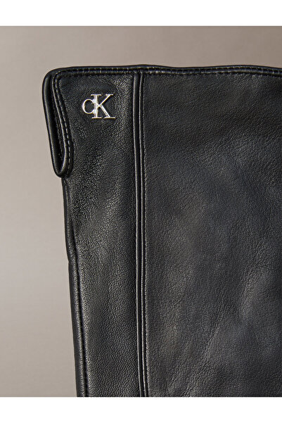 Calvin Klein Soft Nappa Leather Touchscreen Gloves