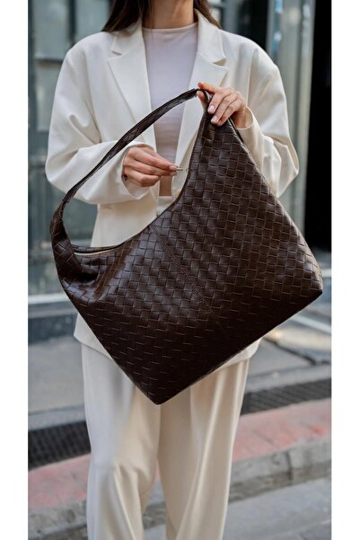 Die Fein Mercan Stores Wide Knit Detailed Hand and Shoulder Bag