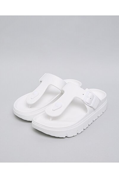 R&B Ivory Women's Toe Post Comfort Sandals