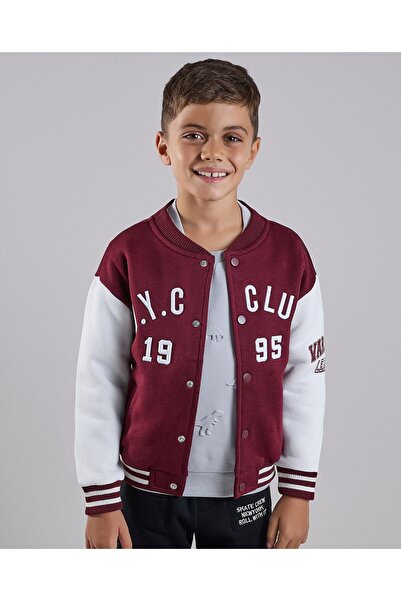 R&B سترة جامعية مزينة بأزرار للإغلاق