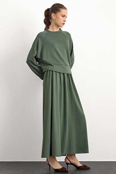 Olcay Strick-Sweatshirt-Set mit Rundhalsausschnitt und Rock HAKİ 9386-TK