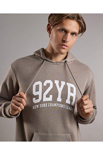 R&B Printed Hoodie with Long Sleeves