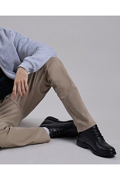 R&B Black Men's Textured Derby Ankle Boots