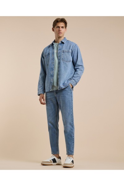R&B Washed Tapered Fit Jeans with Button Closure