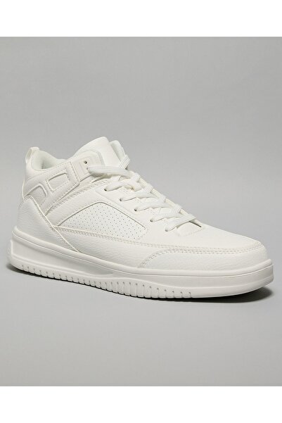 R&B حذاء رياضي رجالي عالي الرقبة بلون العاج