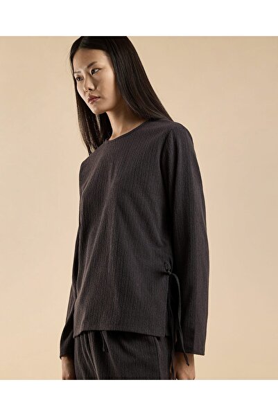 R&B Ribbed Top with Crew Neck and Long Sleeves