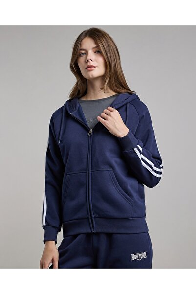 R&B جاكيت بغطاء رأس وسحاب للإغلاق