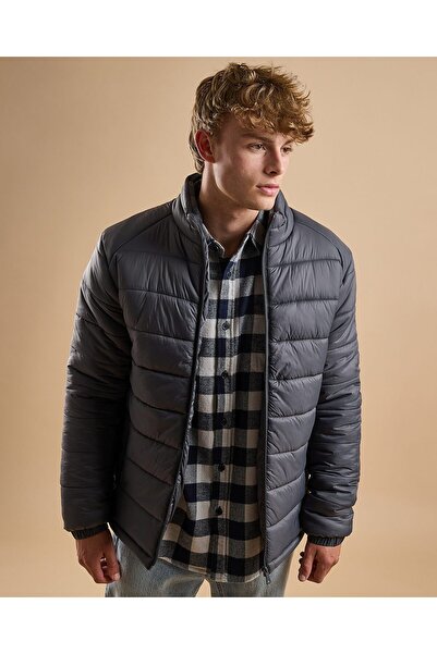 R&B Quilted Puffer Jacket with Zipper Closure