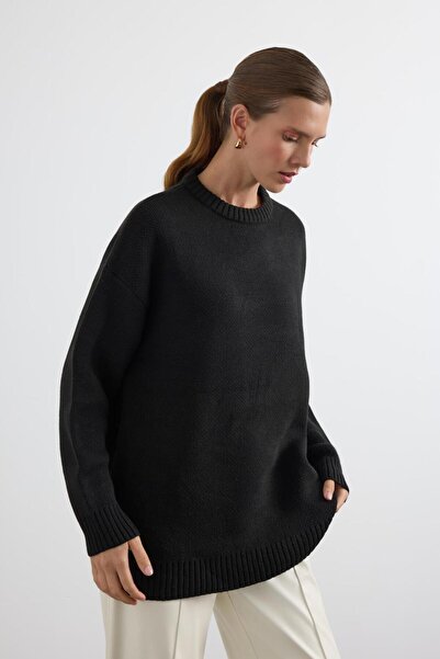 KADRİYE BAŞTÜRK Crew Neck Basic Knitwear Sweater Black