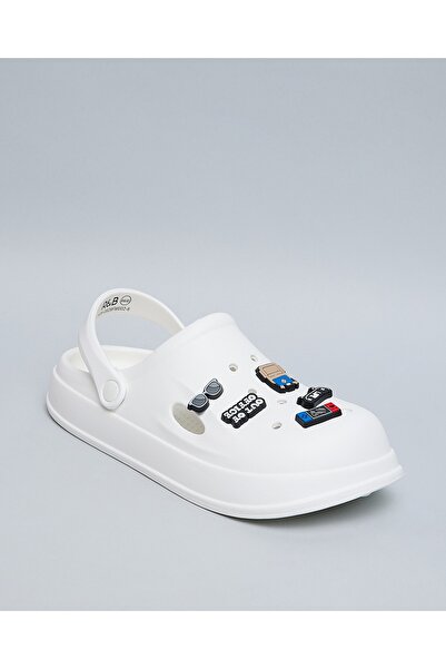 R&B Ivory Men's Charm Detail Slingback Clogs