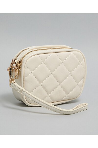 R&B Ivory Women's Quilted Coin Purse