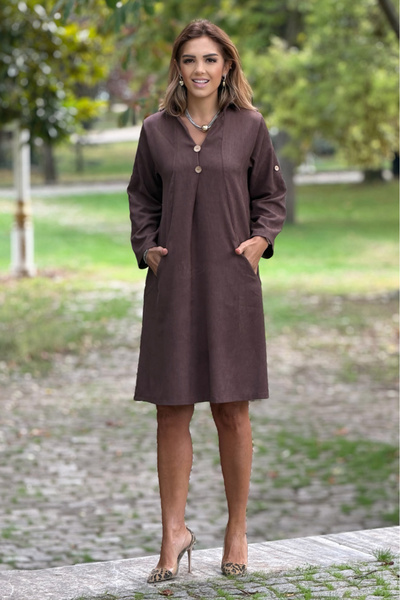 Nevin Kaya Moda فستان بني مخملي