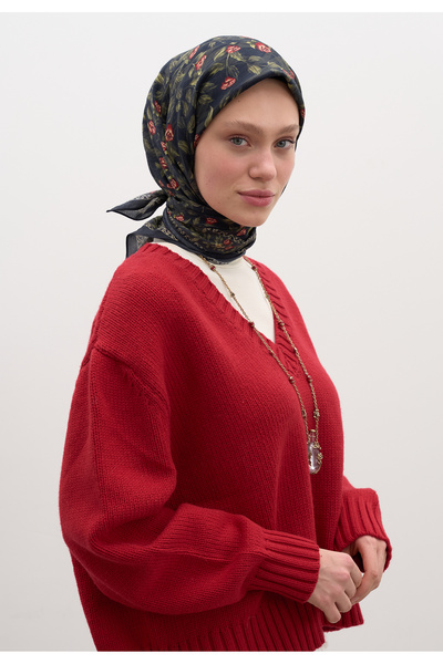 Freshscarfs Μαύρο κασκόλ από βαμβάκι και βισκόζη με σχέδιο Leana