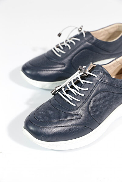 DGN 8000 Women's Laced Laser Printed Comfort Shoes