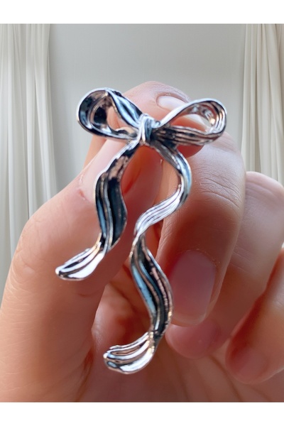 VEGALUXE Bow Silver Color Earrings