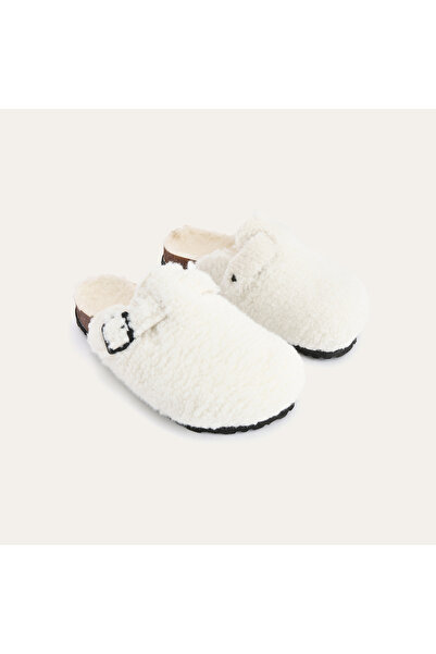 Mudo Plush House Slippers with Buckle