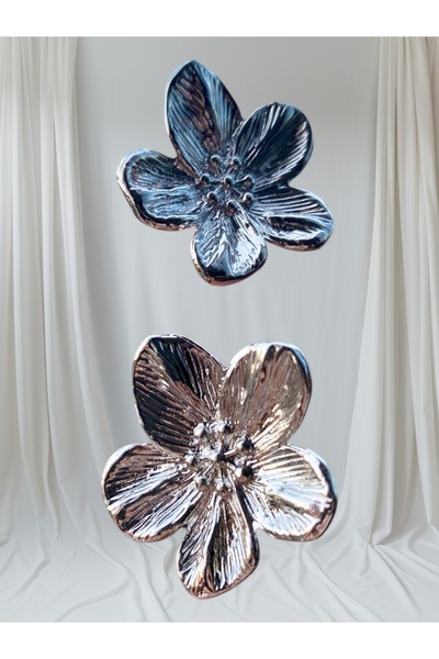 VEGALUXE Flower Earrings Silver Color