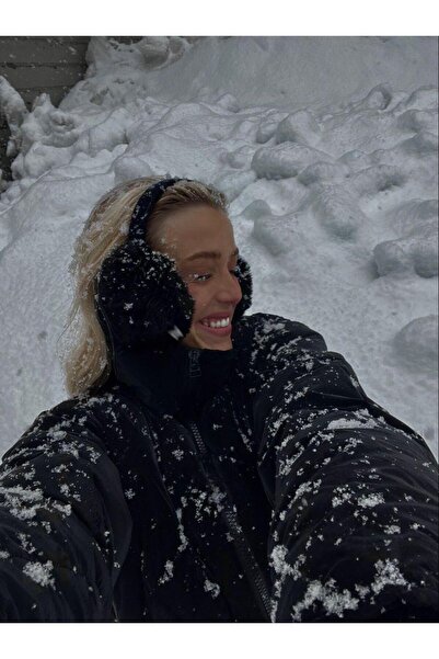 Goldmine Women's Soft Plush Headphones