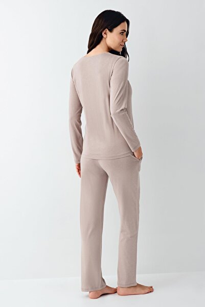 Pierre Cardin Women's lace detailed buttoned pajama set, 50% modal 50% cotton