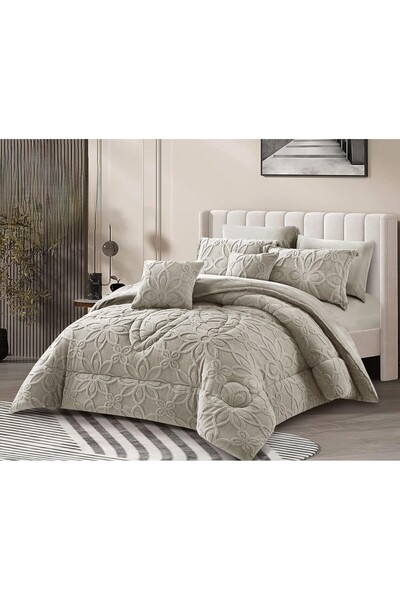 SNOOZYL Winter double bed sheet with a luxurious embroidered design, size 240*260 cm