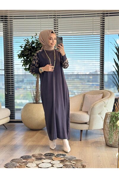 ALANURMODA Leopard Print Knit Dress with Sleeves