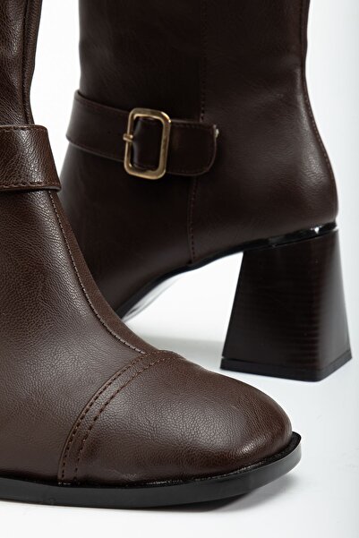 Hayalimdeki Ayakkabı Women's Brown Blunt Toe Buckle Heeled Boots