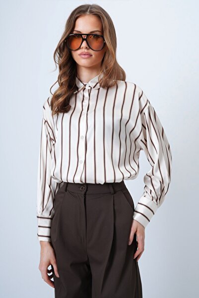 VAGGON ALAÇATI STİLİ Kadın Kahverengi Çizgili Saten Gömlek Vs01384