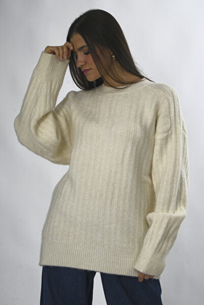 ABBRA Women's Crew Neck Oversize Ribbed Knitwear Sweater
