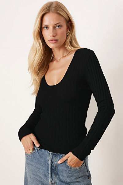 armonika Γυναικεία μαύρη μπλούζα με λαιμόκοψη σε σχήμα V με μακρύ μανίκι ARM-...