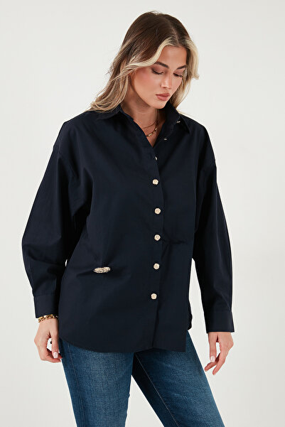 Lela Бавовняна сорочка з довгими рукавами та брошкою Regular Fit СОРОЧКА 6834990