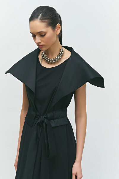 BİZE Tafta Koca Yakalı Elbise - Siyah