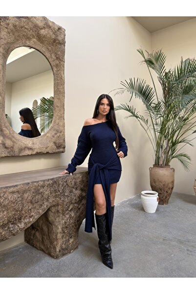 kenza'a Міні-сукня з м'якої трикотажної тканини з низькими плечима та шарфом