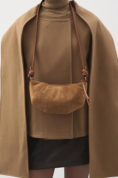 Jolamier Kruvasan Süet Çanta Camel