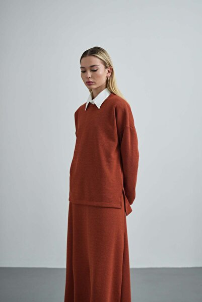 Molly Nelly Women's Slit Blouse with Skirt Casual Winter Set