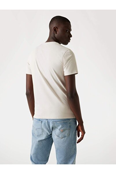 Guess Stretch T-Shirt Technique