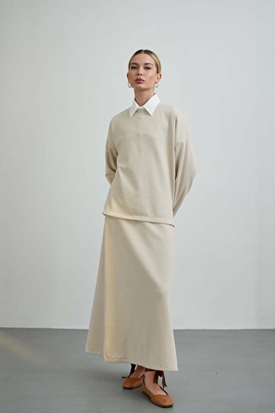 Molly Nelly Women's Slit Blouse with Skirt Casual Winter Set