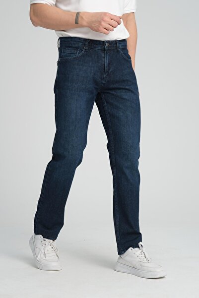 Store Men's Regular Fit Straight Leg Jeans - Stretchy 98% Cotton 2% Lycra Jean