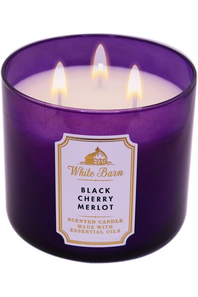 Bath & Body Works شمعة معطرة برائحة الكرز الأسود من وايت بارن
