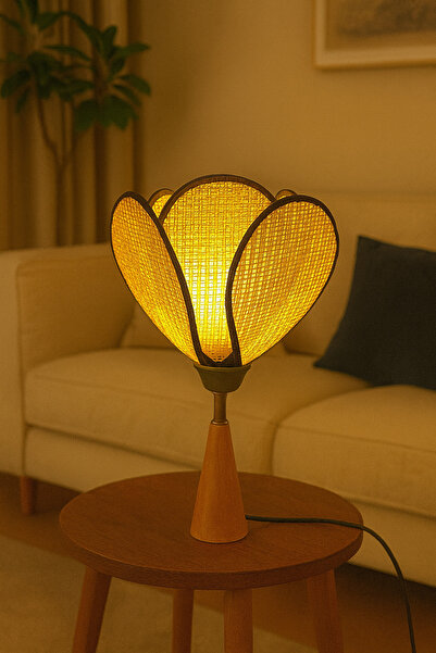 Natiorj AHŞAP AYAKLI HAZERAN ÇİÇEK ŞAPKALI MASA LAMBASI ABAJUR SALON YATAK OD...