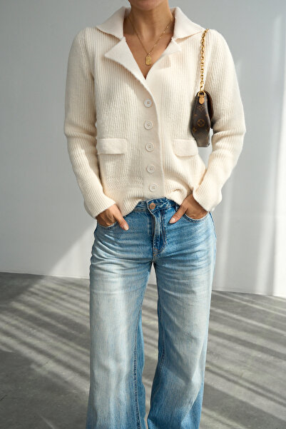 Lupies Women's Beige Double-Breasted Buttoned Knit Cardigan