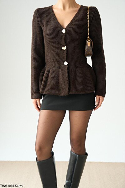 CADDELAMODA Women's Gold Buttoned Volenli Soft Cardigan